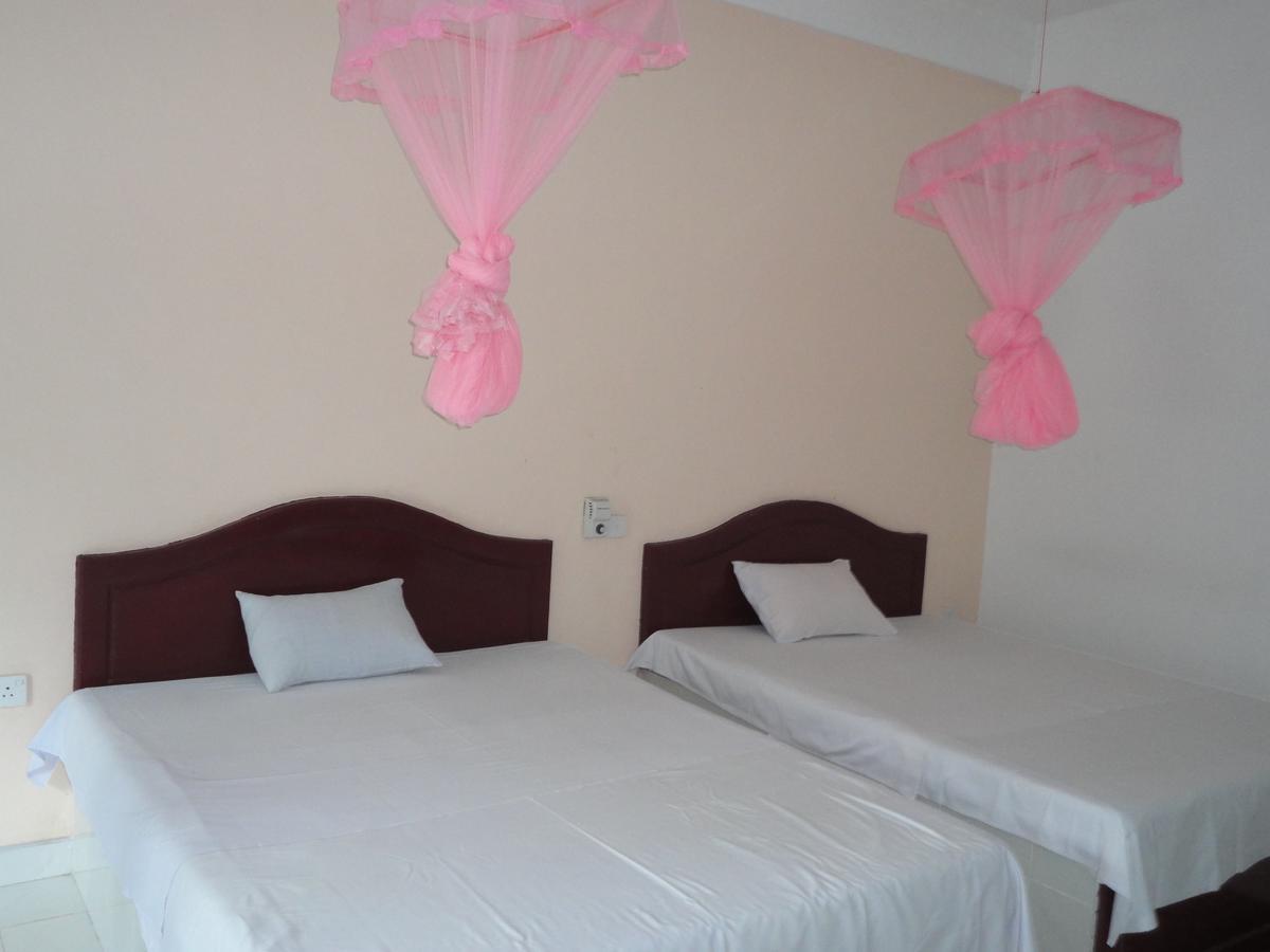 White Elephant Hotel Maskeliya Zimmer foto